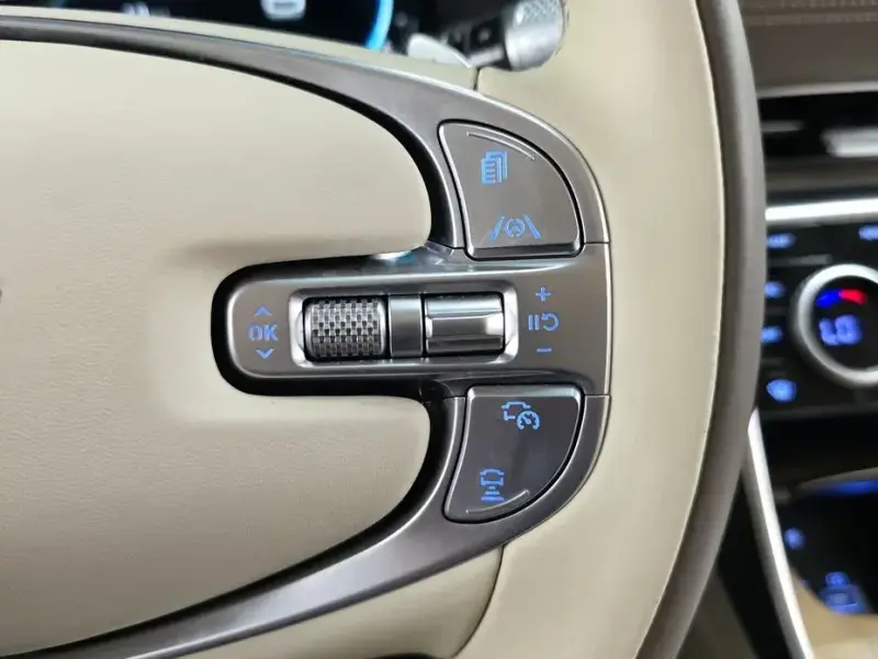 2023 Genesis GV80 с пробегом 71 795 км