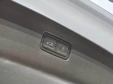 2023 Genesis GV80 с пробегом 71 795 км