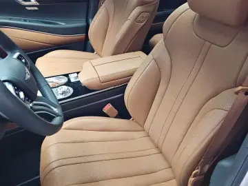 2023 Genesis GV80 с пробегом 29 786 км