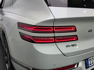2023 Genesis GV80 с пробегом 71 795 км