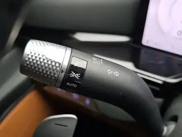 2023 Genesis GV80 с пробегом 29 786 км