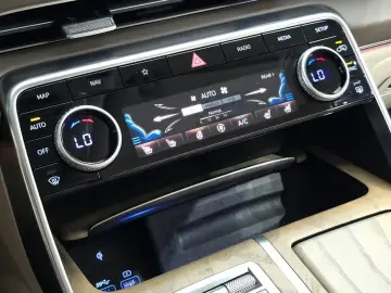 2023 Genesis GV80 с пробегом 71 795 км