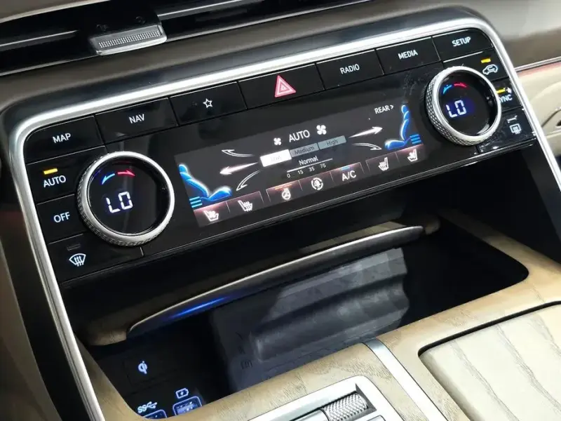 2023 Genesis GV80 с пробегом 71 795 км