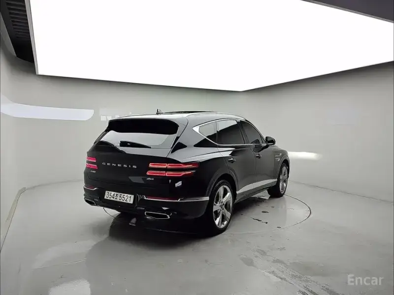 2023 Genesis GV80 с пробегом 26 572 км