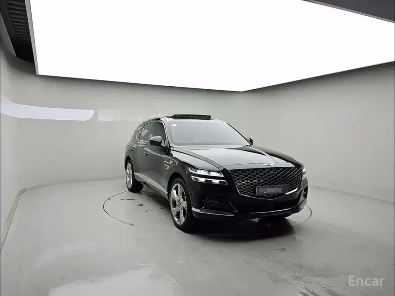 2023 Genesis GV80 с пробегом 26 572 км
