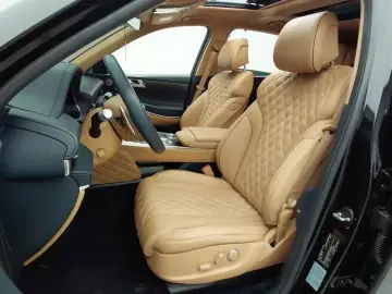2023 Genesis GV80 с пробегом 26 572 км