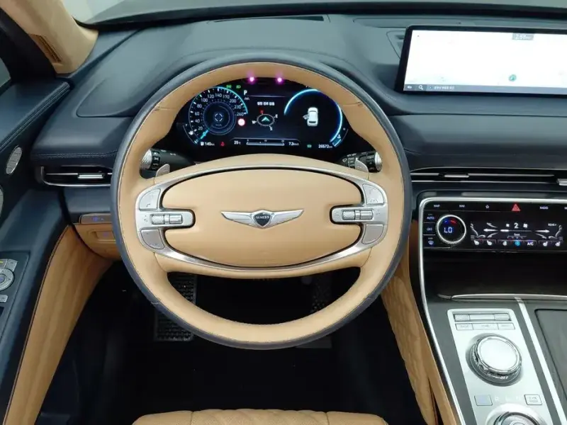 2023 Genesis GV80 с пробегом 26 572 км