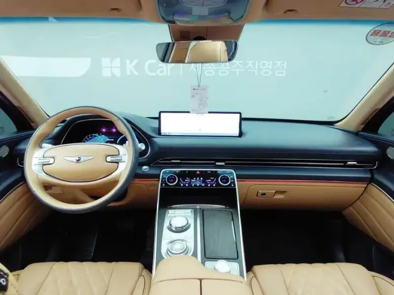 2023 Genesis GV80 с пробегом 26 572 км