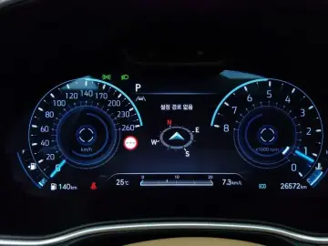 2023 Genesis GV80 с пробегом 26 572 км
