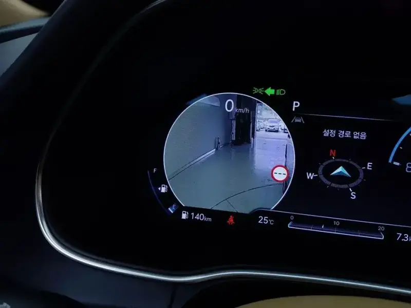 2023 Genesis GV80 с пробегом 26 572 км