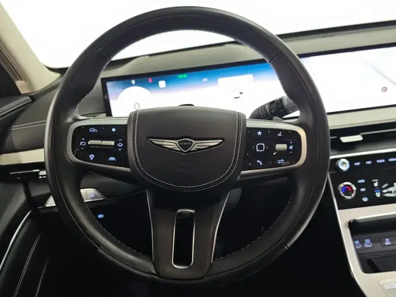 2023 Genesis GV80 с пробегом 18 207 км