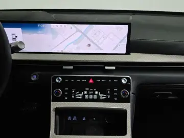 2023 Genesis GV80 с пробегом 18 207 км