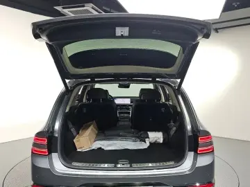 2023 Genesis GV80 с пробегом 18 207 км