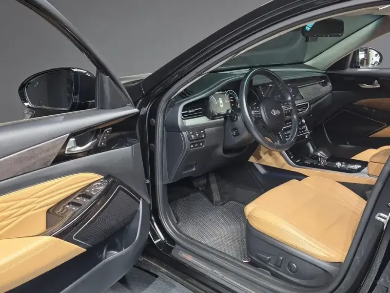 2020 Kia K7 с пробегом 47 014 км