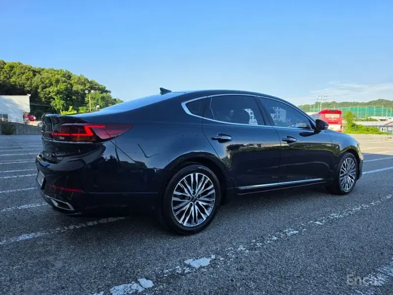 2020 Kia K7 с пробегом 100 000 км