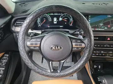 2020 Kia K7 с пробегом 68 953 км