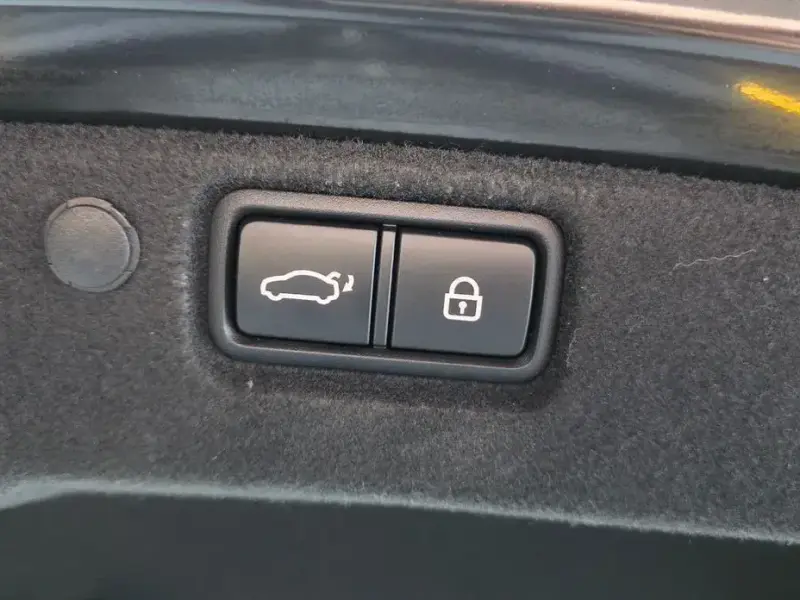2020 Kia K7 с пробегом 68 953 км