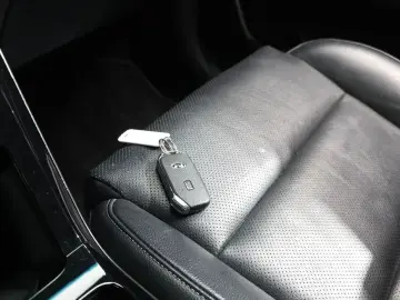 2020 Kia K7 с пробегом 48 323 км