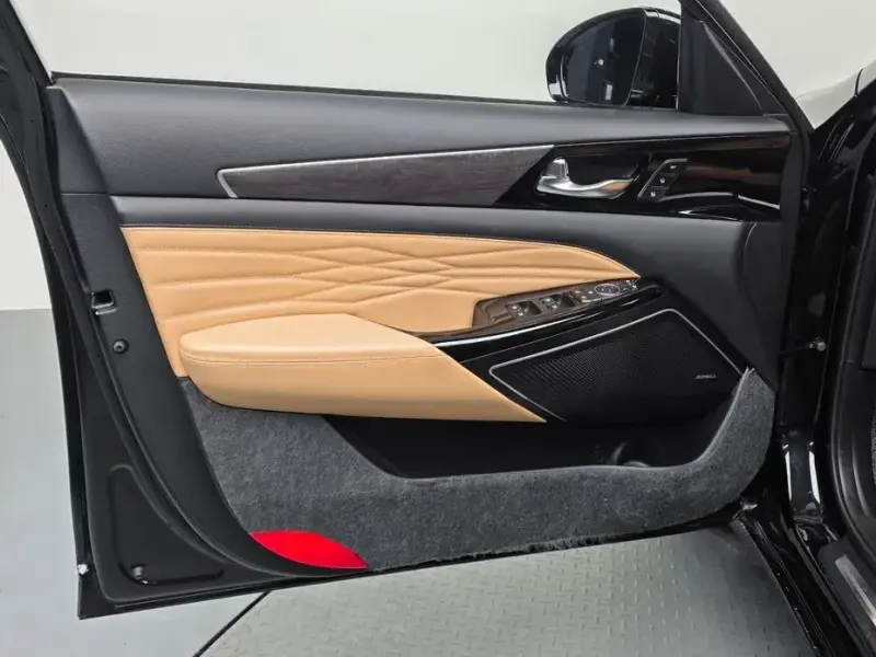 2020 Kia K7 с пробегом 68 953 км