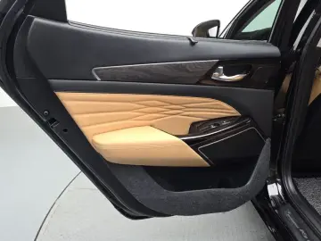 2020 Kia K7 с пробегом 68 953 км