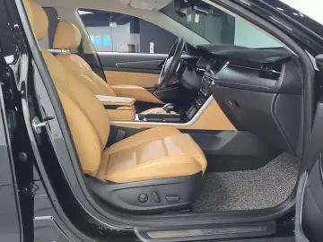 2020 Kia K7 с пробегом 68 953 км
