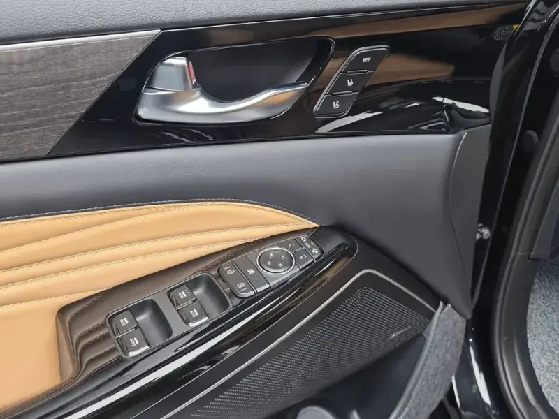 2020 Kia K7 с пробегом 68 953 км