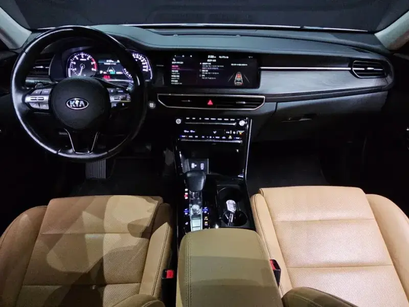 2019 Kia K7 с пробегом 65 502 км