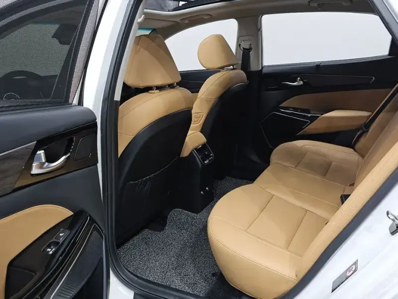 2019 Kia K7 с пробегом 67 890 км