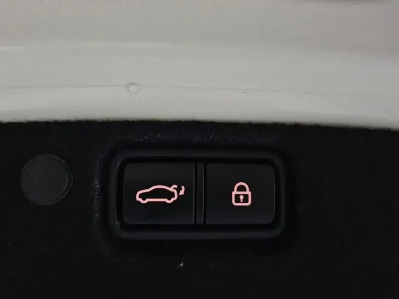2019 Kia K7 с пробегом 67 890 км