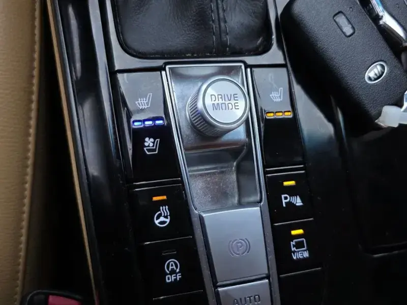 2020 Kia K7 с пробегом 90 800 км