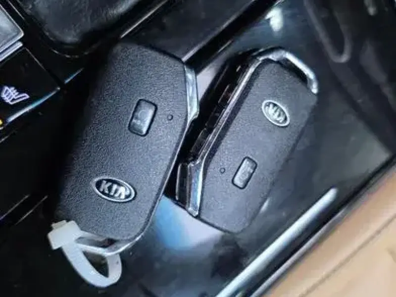 2020 Kia K7 с пробегом 90 800 км