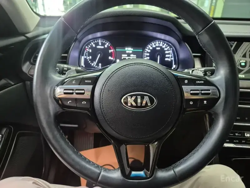 2019 Kia K7 с пробегом 75 000 км