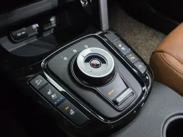 2023 Kia Seltos с пробегом 36 913 км