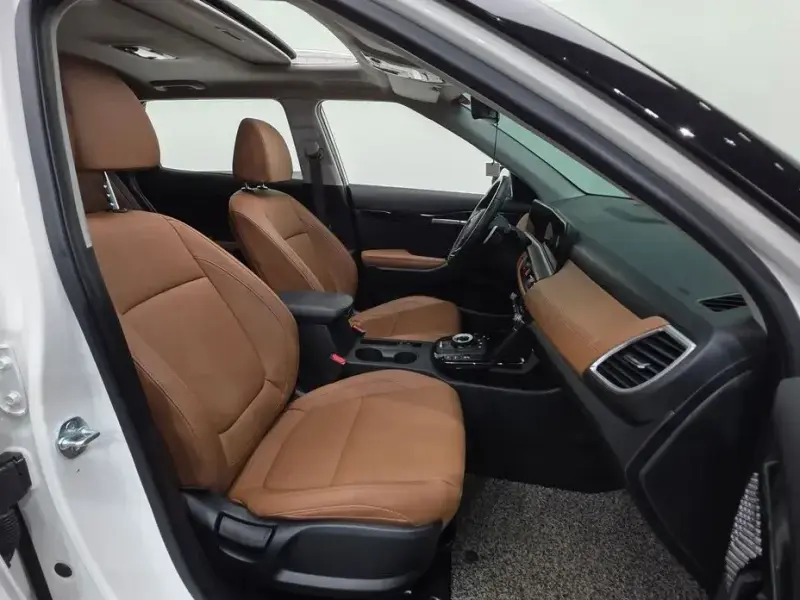 2023 Kia Seltos с пробегом 36 913 км
