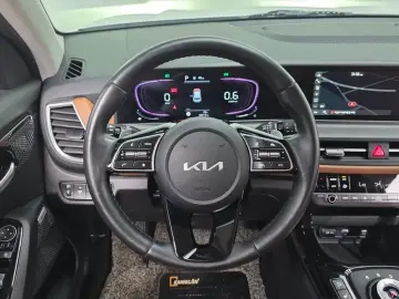 2023 Kia Seltos с пробегом 36 913 км