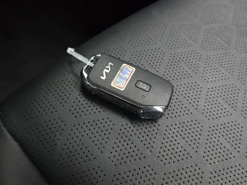 2023 Kia Seltos с пробегом 35 709 км