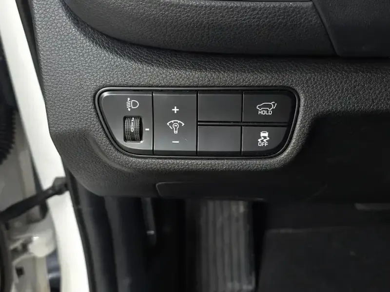 2023 Kia Seltos с пробегом 35 709 км