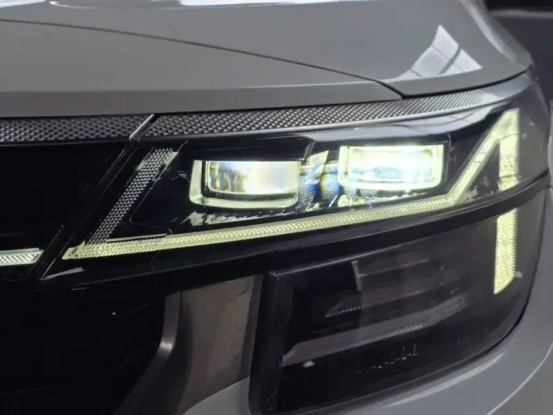 2023 Kia Seltos с пробегом 35 709 км