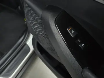 2023 Kia Seltos с пробегом 35 709 км