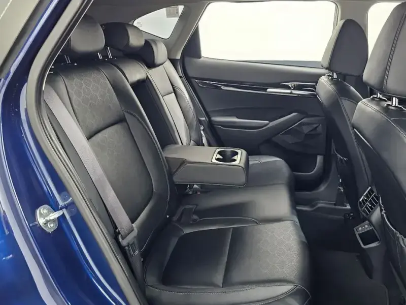 2024 Kia Seltos с пробегом 11 834 км