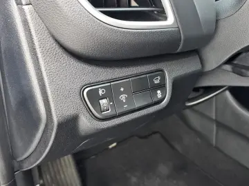 2024 Kia Seltos с пробегом 11 834 км