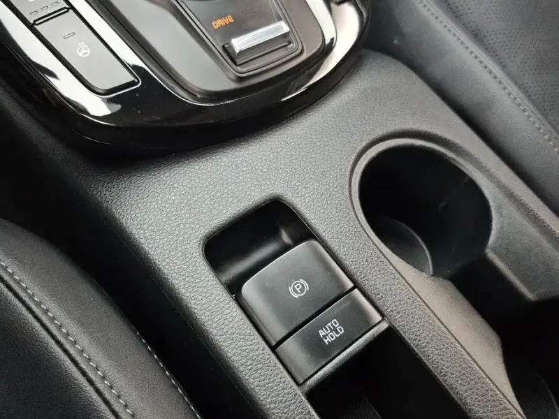 2024 Kia Seltos с пробегом 11 834 км