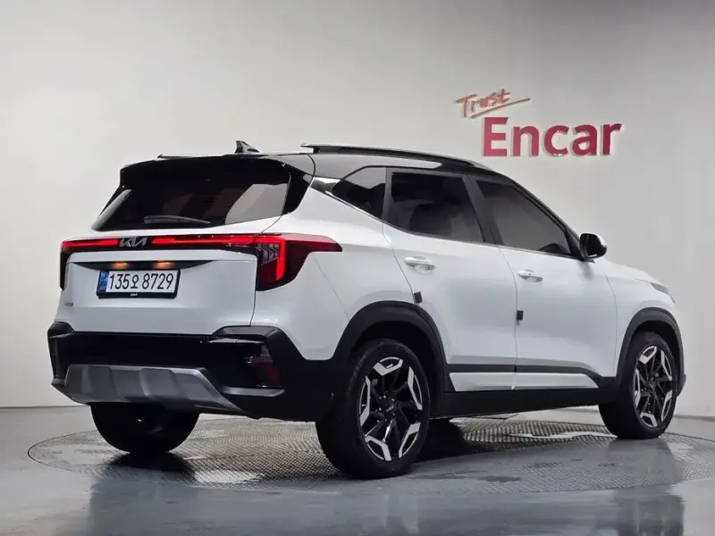 2025 Kia Seltos с пробегом 9 537 км