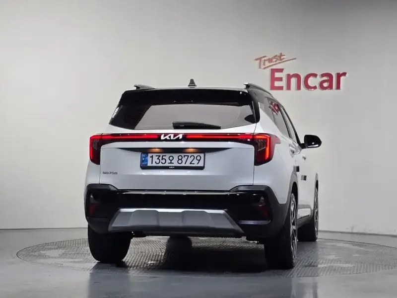 2025 Kia Seltos с пробегом 9 537 км