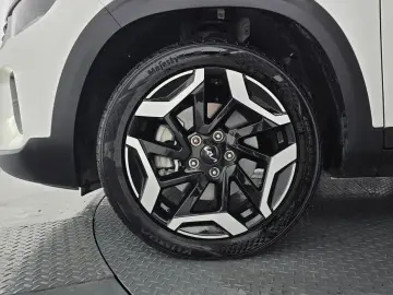 2025 Kia Seltos с пробегом 9 537 км