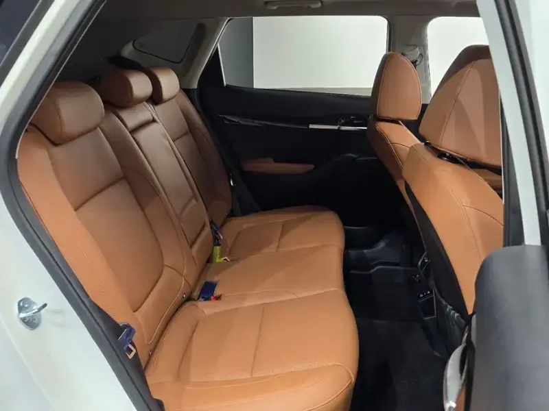 2025 Kia Seltos с пробегом 9 537 км