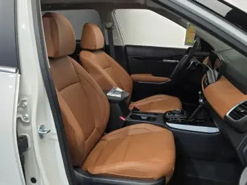 2025 Kia Seltos с пробегом 9 537 км