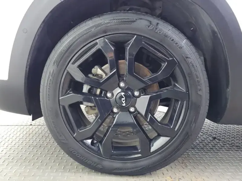 2022 Kia Seltos с пробегом 76 345 км