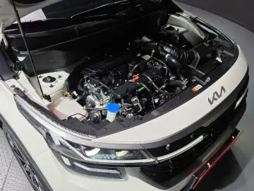 2025 Kia Seltos с пробегом 14 781 км