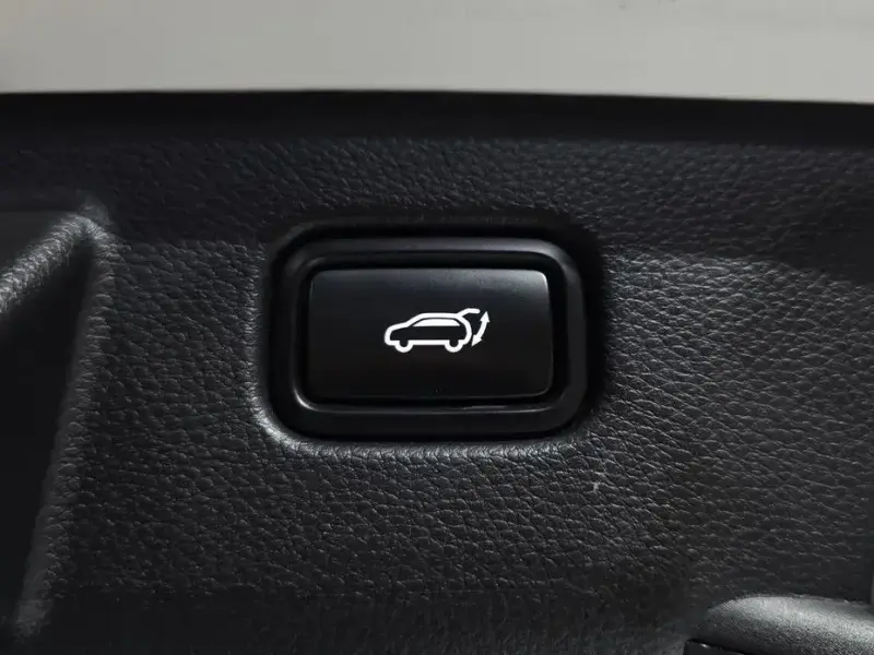 2025 Kia Seltos с пробегом 14 781 км